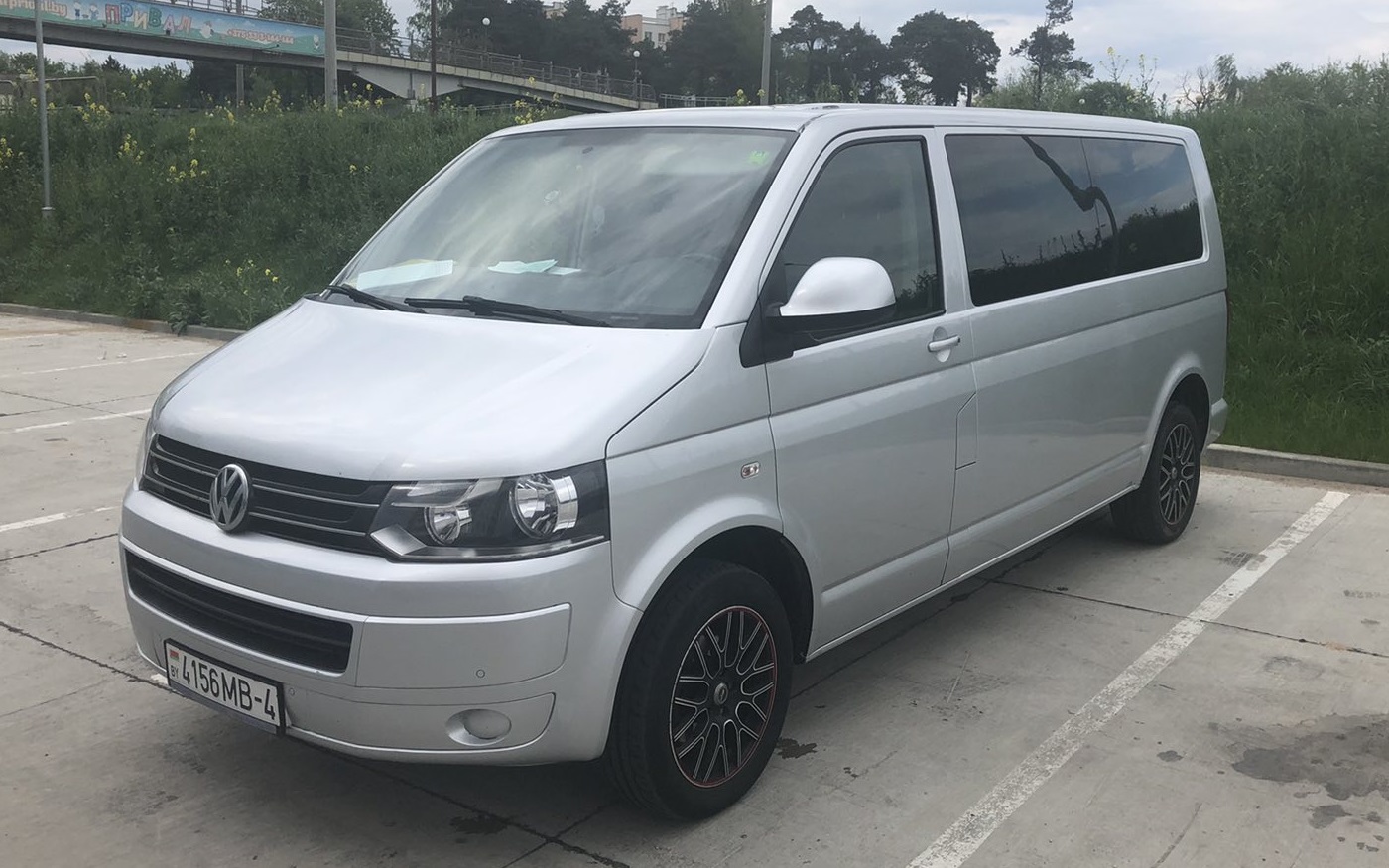 VOLKSWAGEN CARAVELLE (2014)
