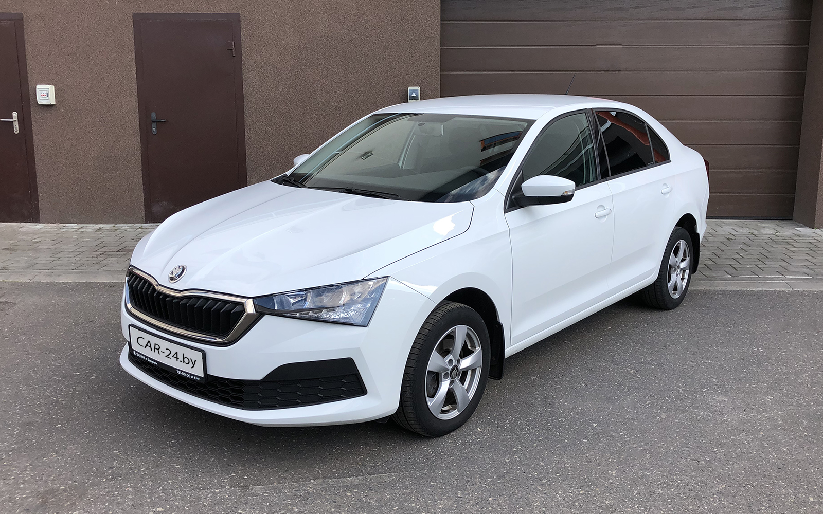 SKODA RAPID (2021)