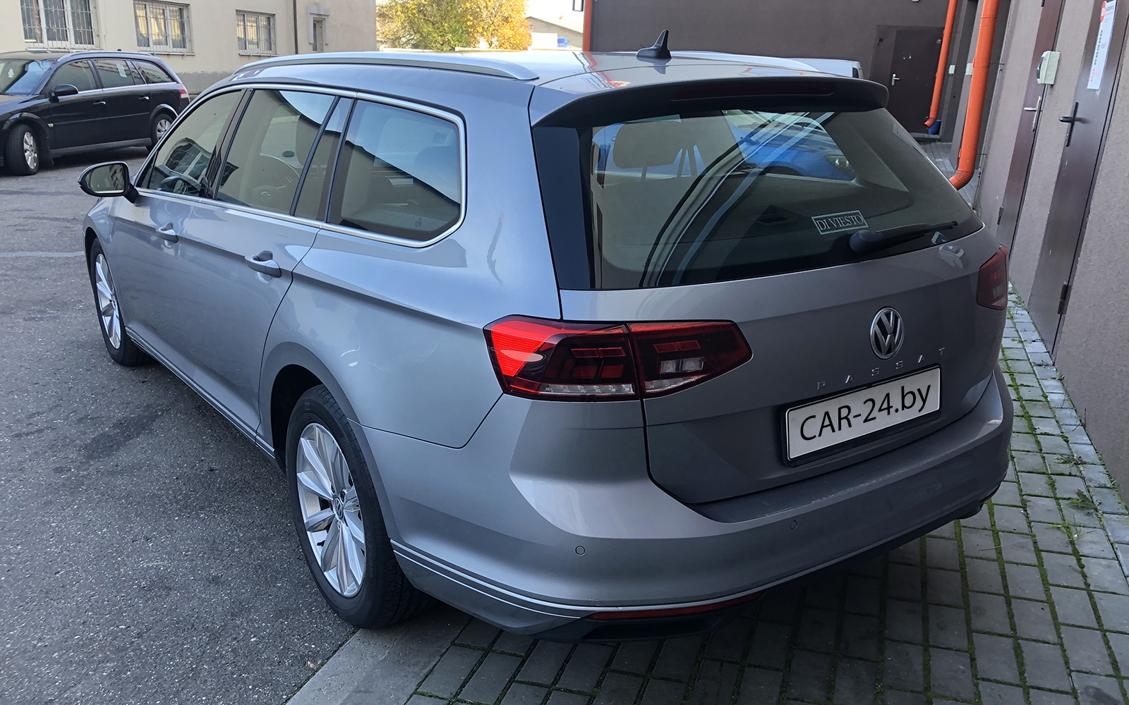 VOLKSWAGEN PASSAT (2019)