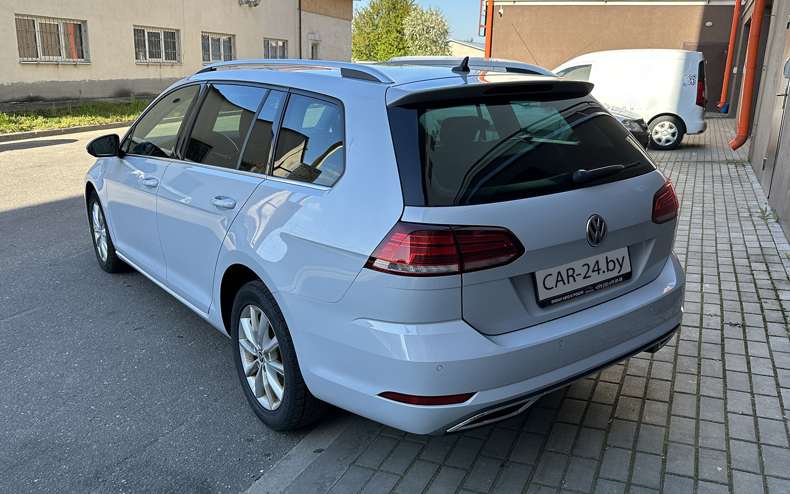 VOLKSWAGEN GOLF VARIANT (2018)