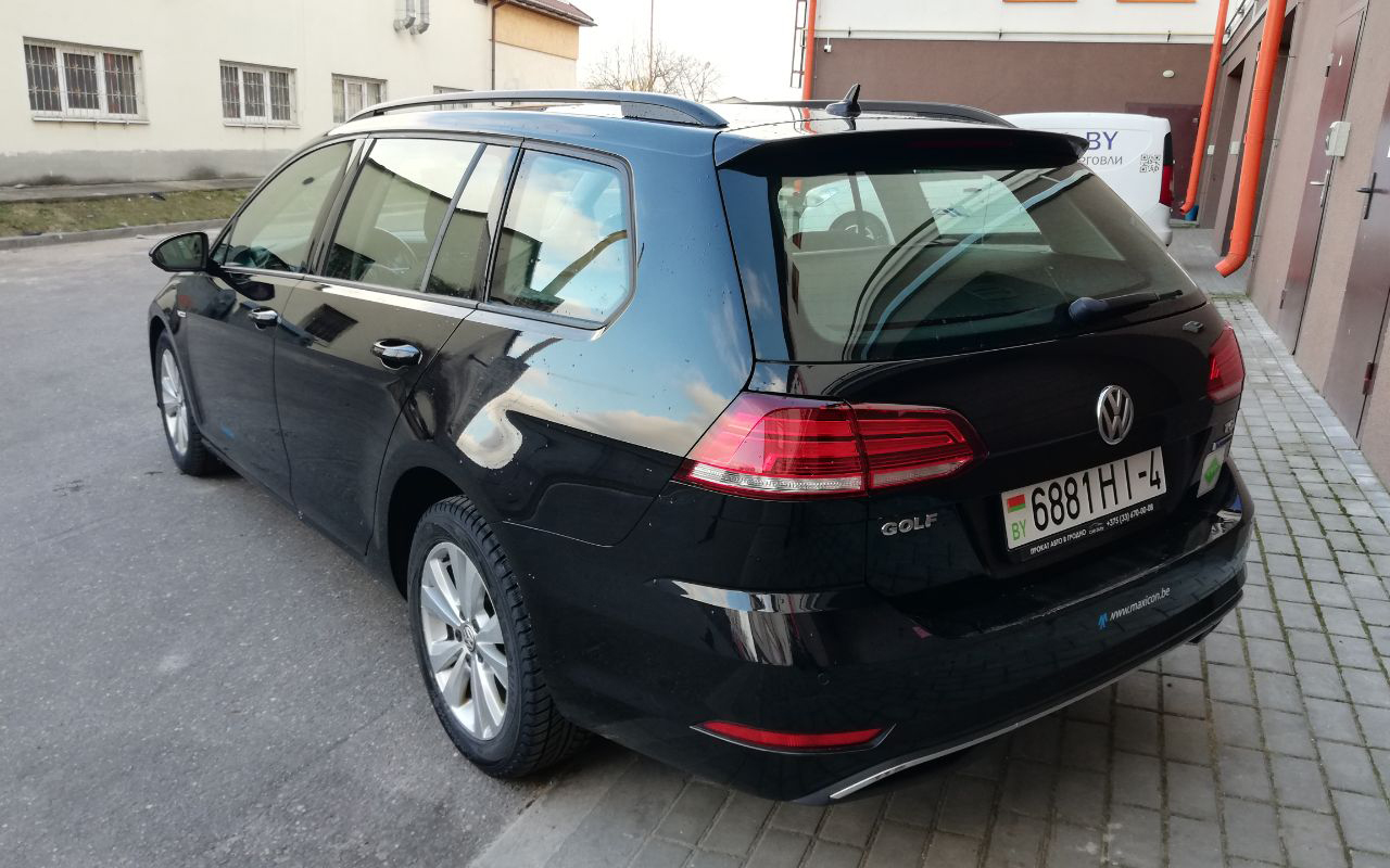 VOLKSWAGEN GOLF VARIANT (2018)