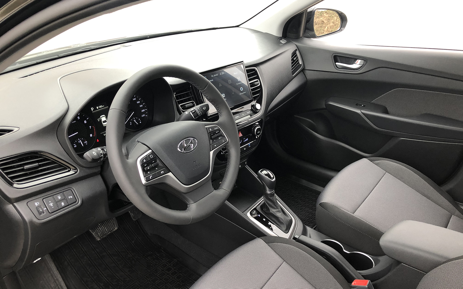 HYUNDAI ACCENT (2022)