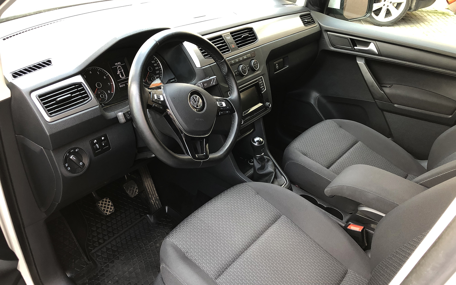 VOLKSWAGEN CADDY MAXI LIFE (2020)