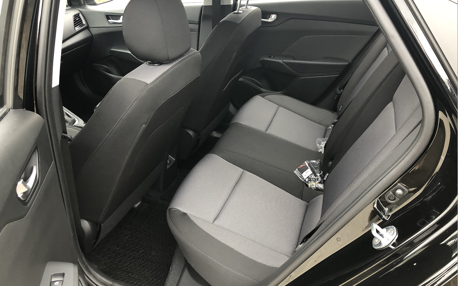 HYUNDAI ACCENT (2022)