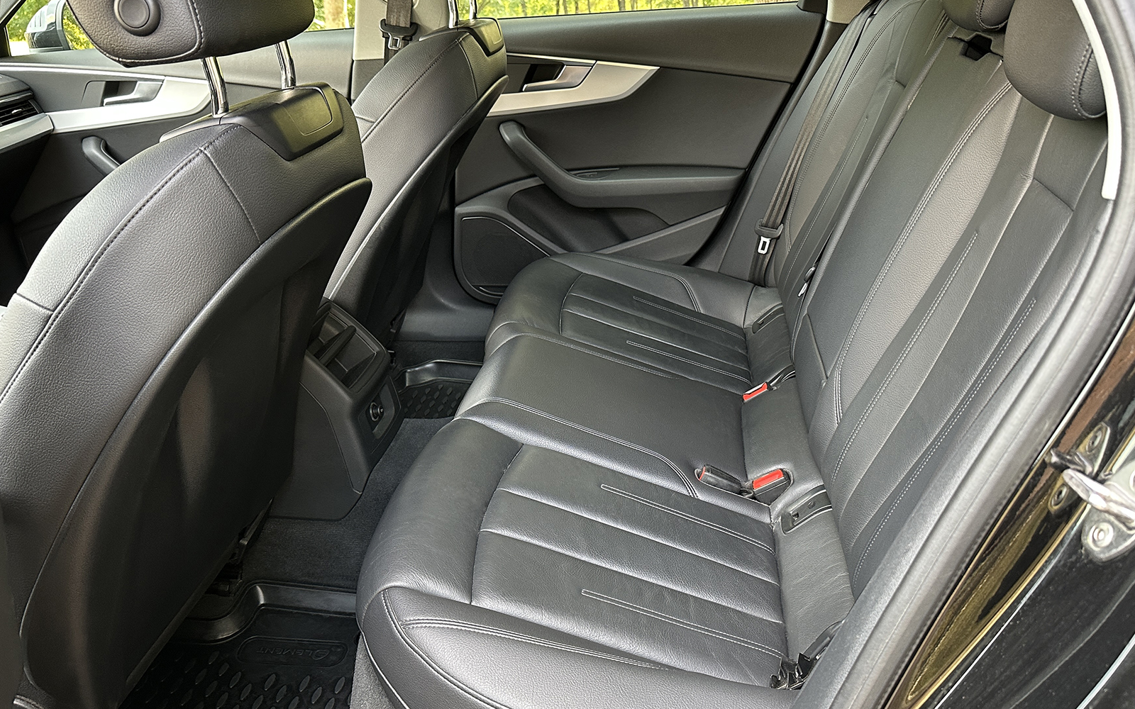 AUDI A4 AVANT (2018)