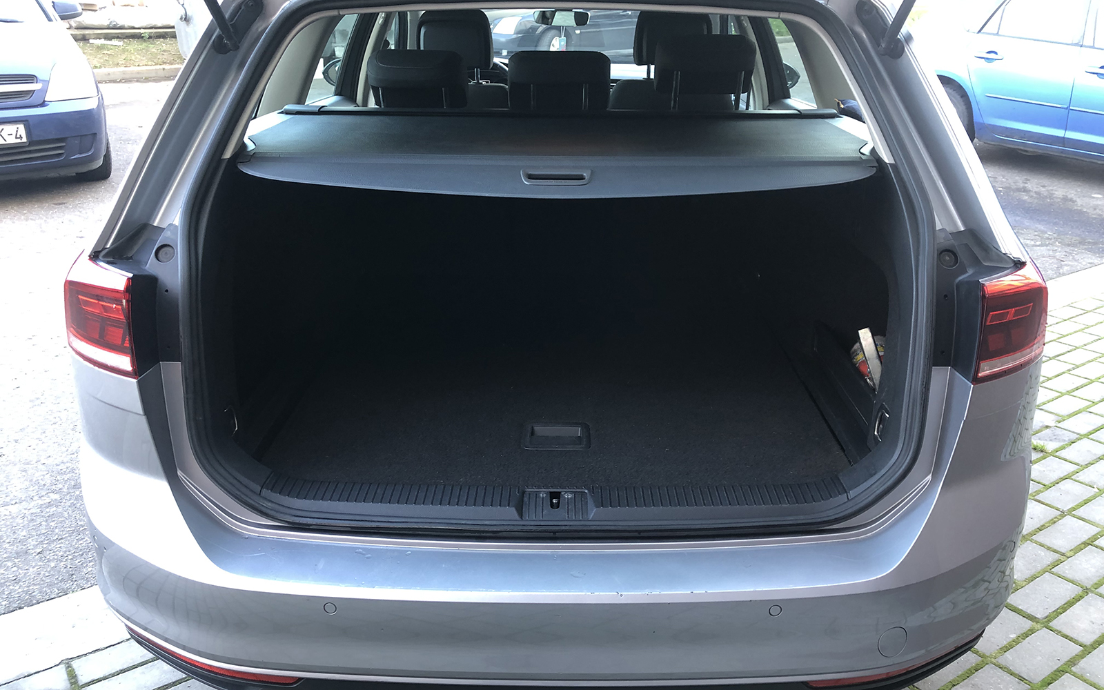 VOLKSWAGEN PASSAT (2019)