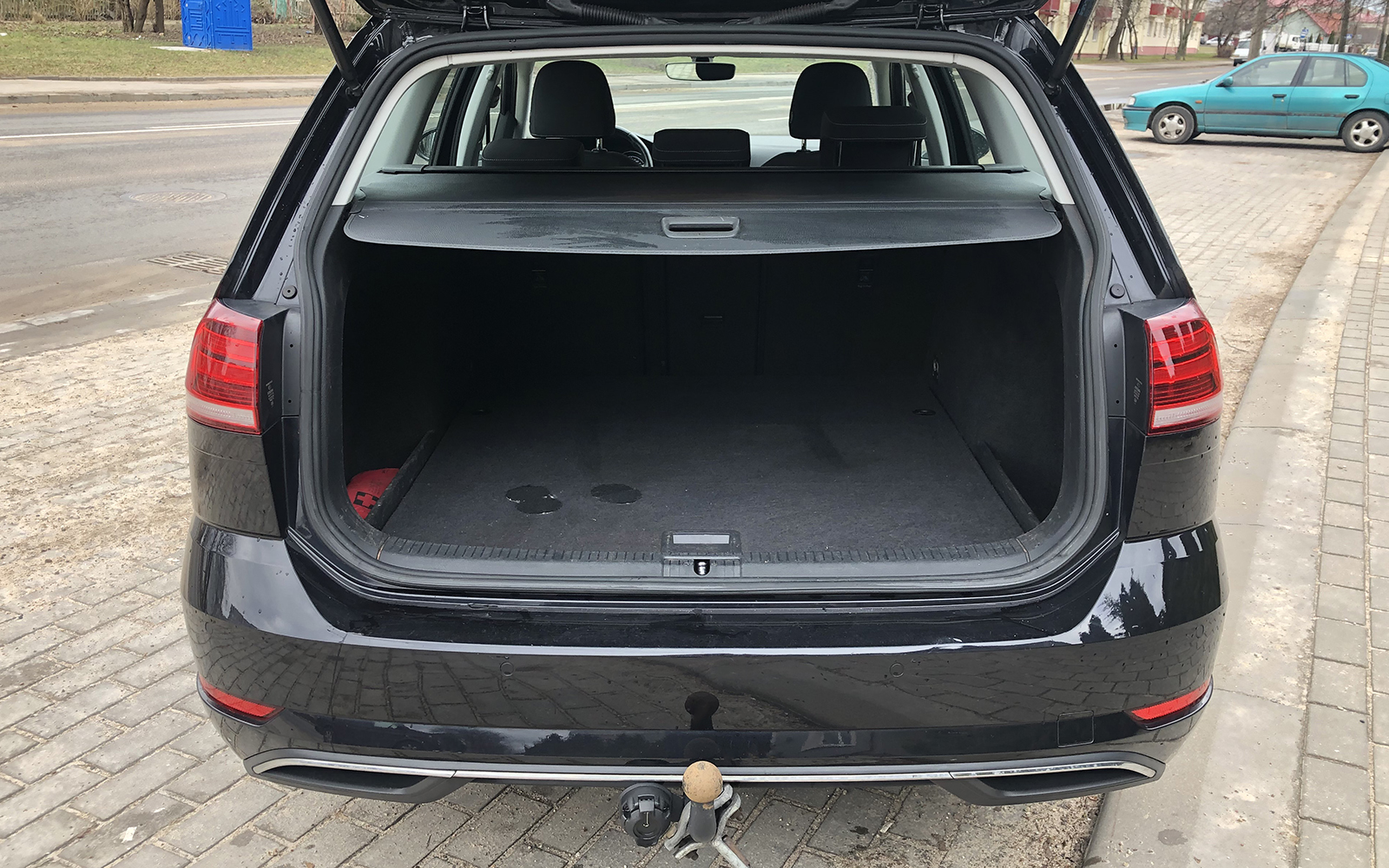 VOLKSWAGEN GOLF VARIANT (2019)