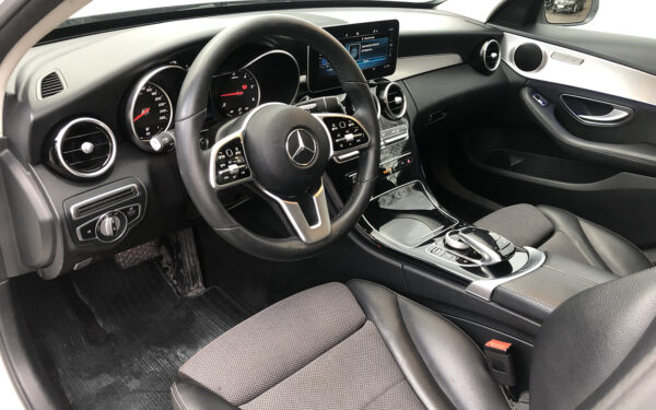 Mercedes-Benz C (2019)
